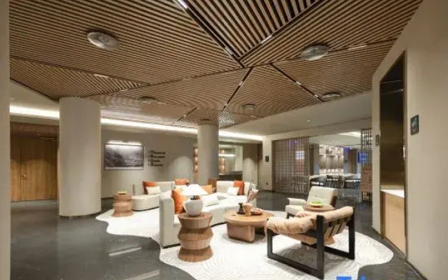 Atour Hotel (Zhoushan Shengsi Island Qin Park)