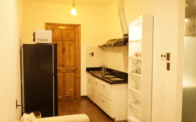Oasis Hotel & Apartment