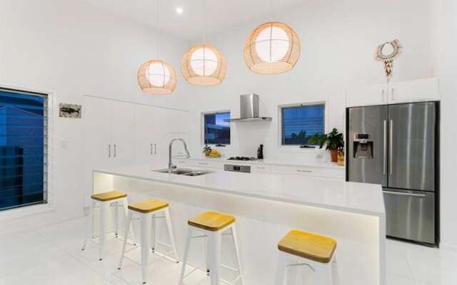 The Beach Oasis @ 360