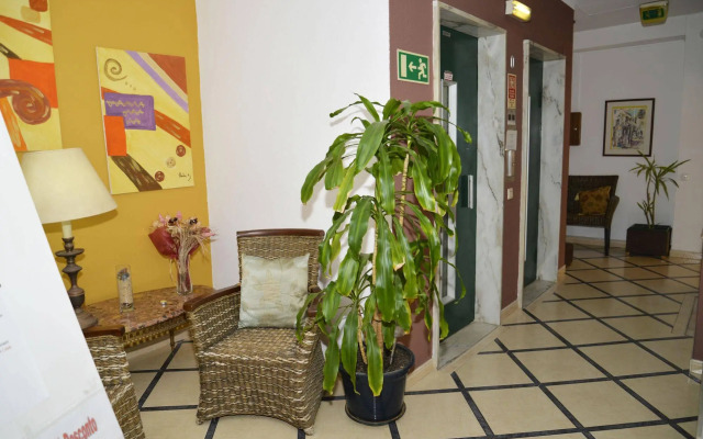 Apartamentos Lindomar