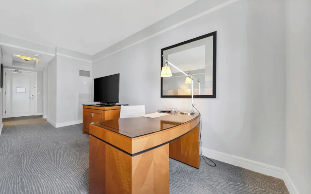 Four Seasons Studio Kitchen