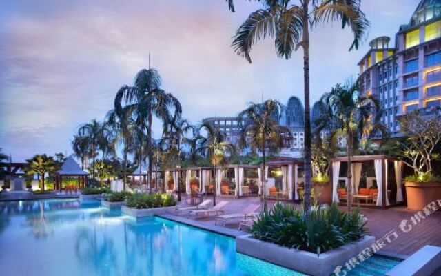 Resorts World Sentosa Festive Hotel