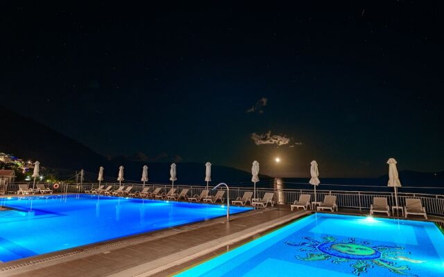Odyssey Villas