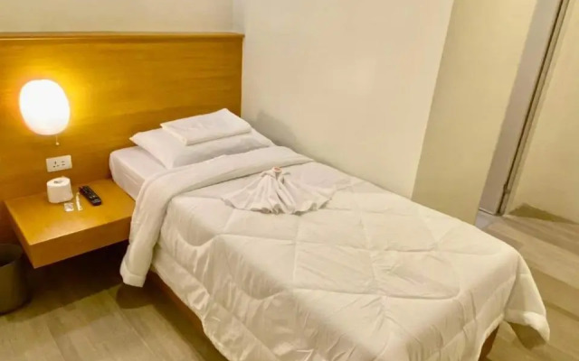 Aurora Suites Pasay