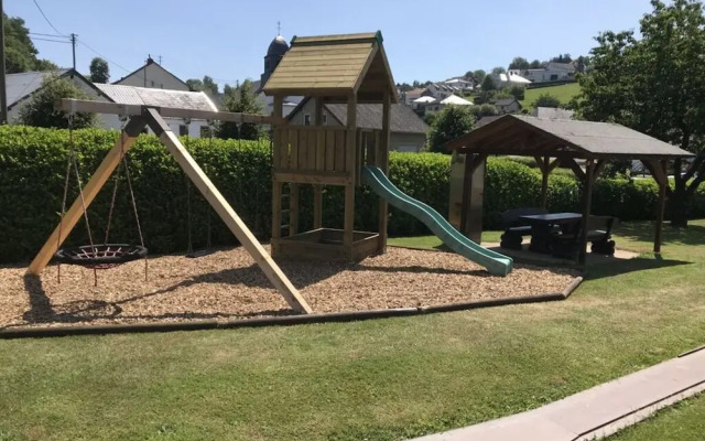 Eifel Farmhouse Comfortable Holiday Residence