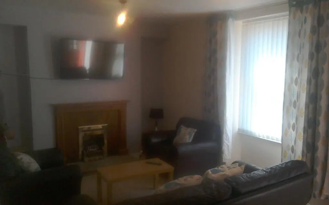 17 The Green Holiday Apartment