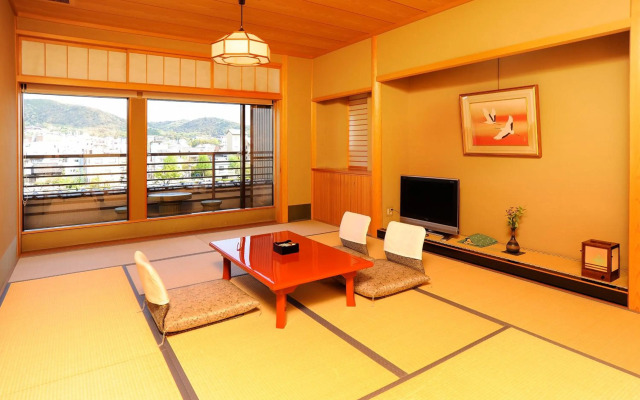 Tazuru