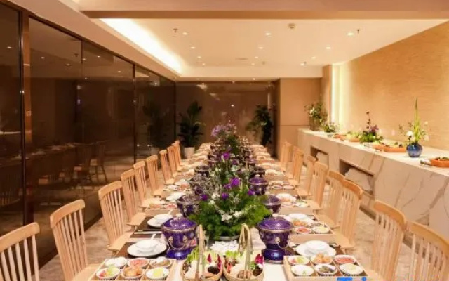 Ruijing Hotel (Wuhan Guiyuan Temple Zhongjiacun Subway Station Store) – Restaurant – Wuhan