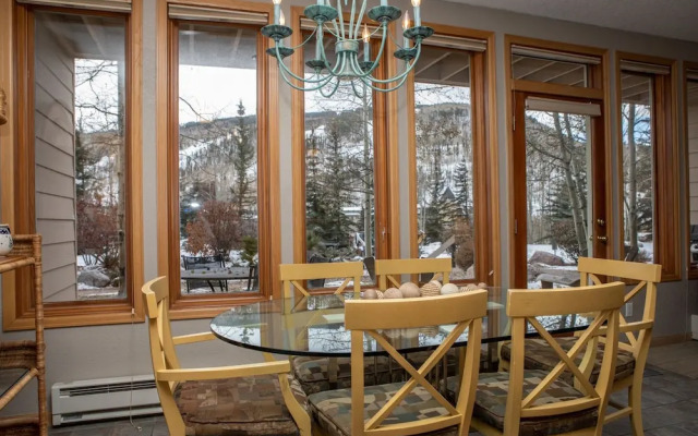 Sunvail S 13e 2 Bedroom Condo by RedAwning