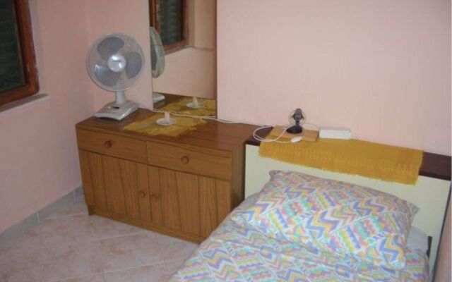 Vis Apartments
