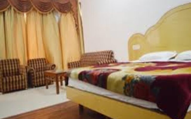 Hotel Kishore International