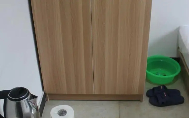 Guang Long Apartment