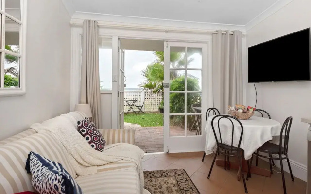 Coachhouse on the Beach