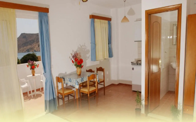 Eristos Beach Hotel