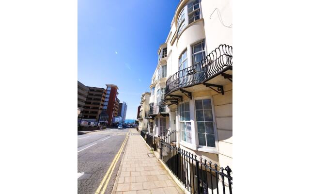 Quiet Flat for 4 With Sea View in Central Brighton