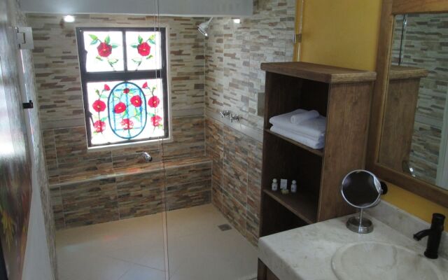 Mayan Sun Bed and Breakfast