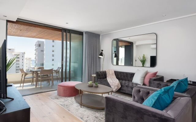 Cosmopolitan Luxury Serviced Apartments