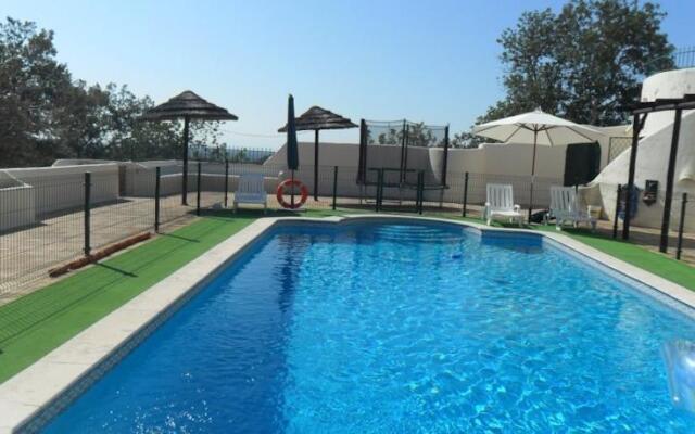 Pool Flat
