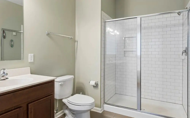 Grande Getaway Walking Distance to the Beach