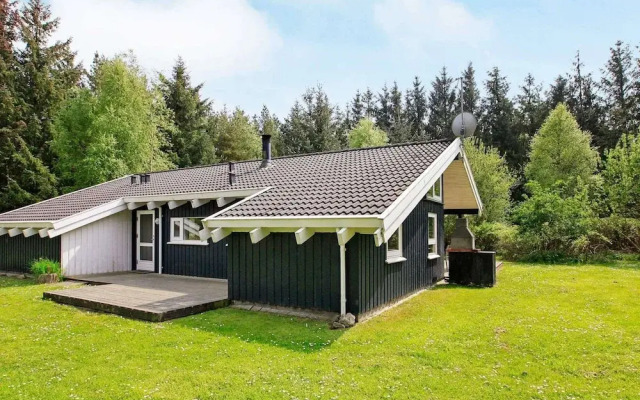 8 Person Holiday Home in Bindslev-by Traum