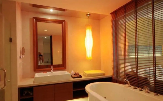 Amanda Seaview Resort Apartment