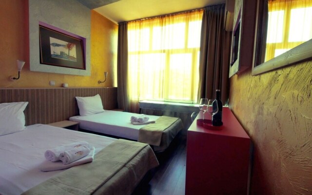 Hotel Alabin Central