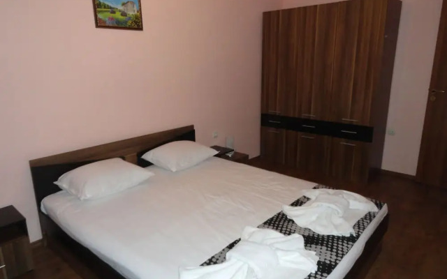 Cantilena Hotel
