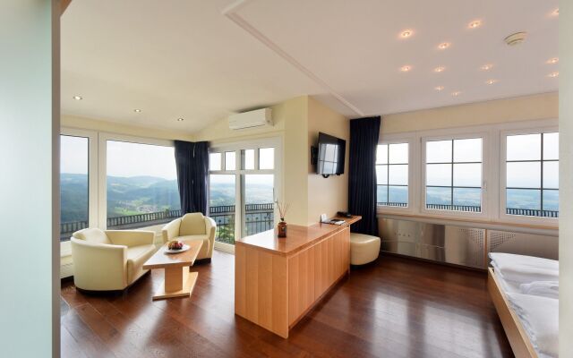 Hotel UTO KULM car-free hideaway in Zurich