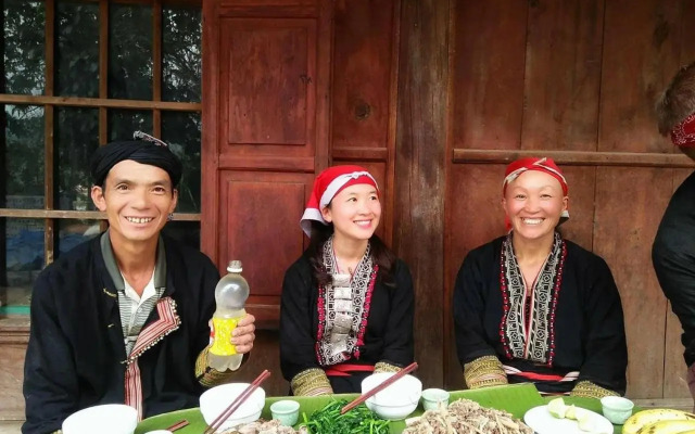 Ta Phin Homestay
