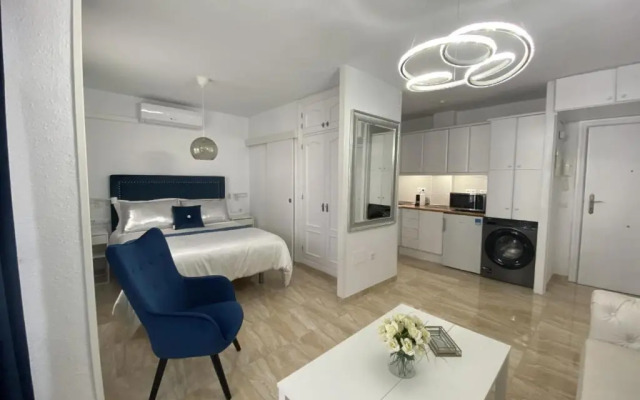 Acapulco playa Nerja 407 planta superior