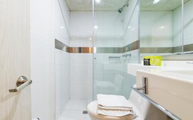 Hotel Feria Imperial