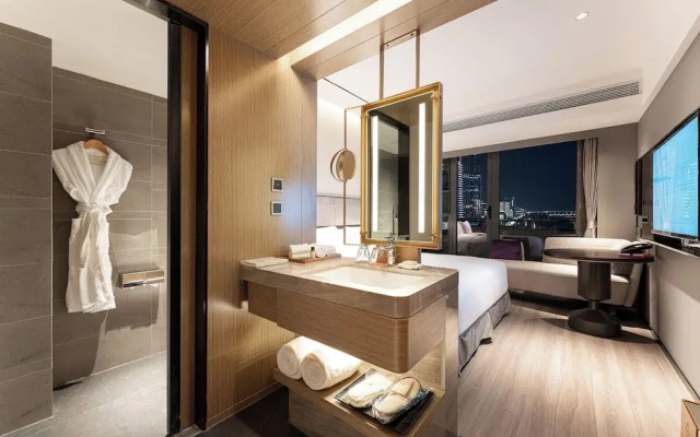 Ethos Hotel Wuhan Riverside