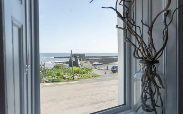 Creel Cottage, Craster