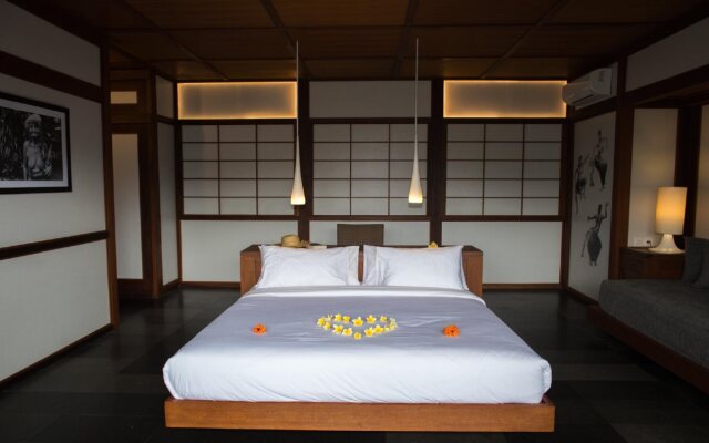 Suarapura Resort & Spa