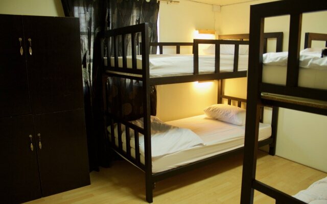 Arch riverside hostel