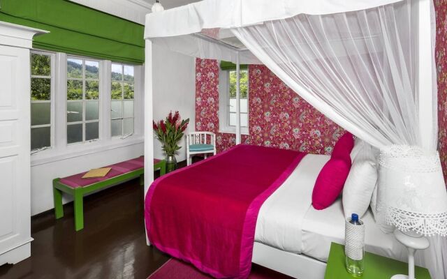 Taylors Hill Boutique Hotel