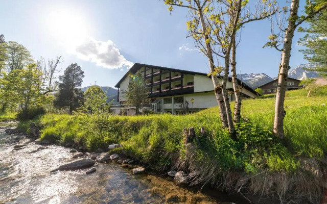 Hotel Säntis Lodge