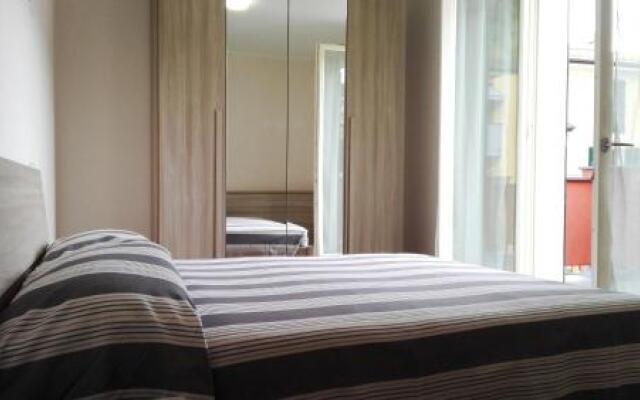 Gloria House Check in at Via Giuseppe Garibaldi n 104
