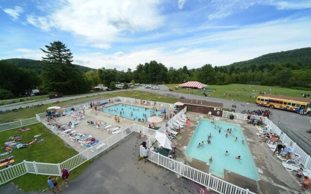 Lake George Escape - Campground