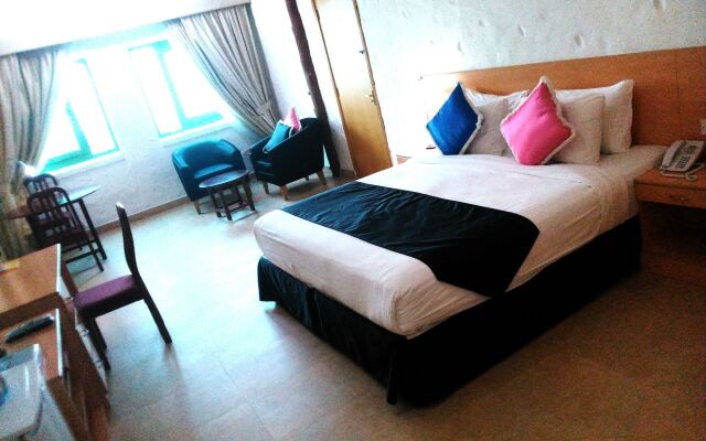 Safari Village Executive Suites