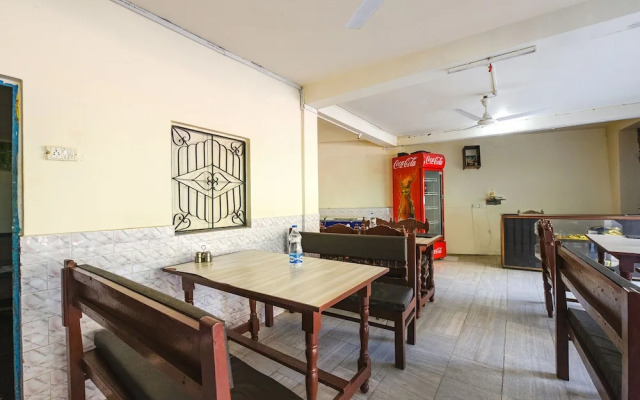 Fabhotel Kempty Lake Resort