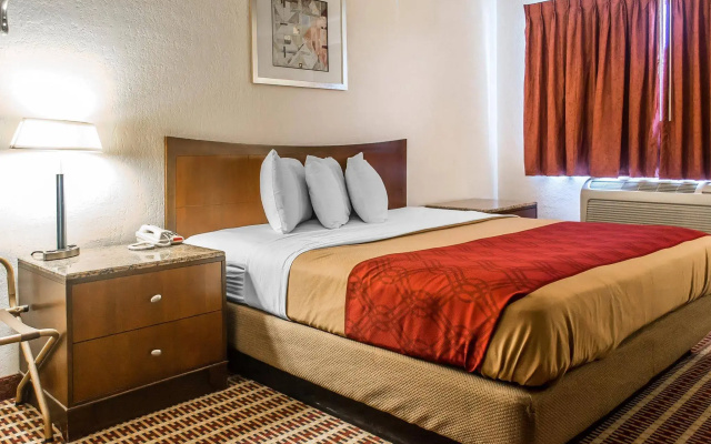 Economy Inn & Suites