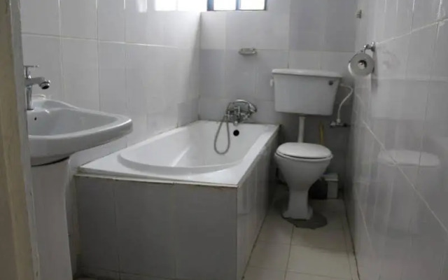 Ostra Hotels