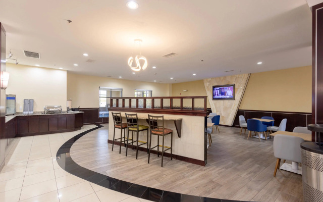 Comfort Suites Troy-I75