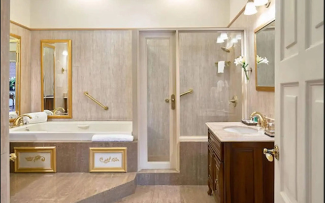 Terra Nova, BW Premier Collection