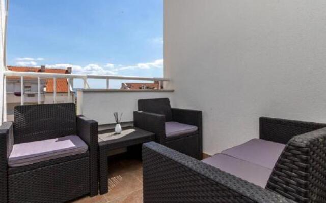Apartment Maja
