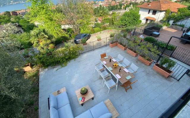 teresita in baveno with 3 bedrooms and 2 bathrooms