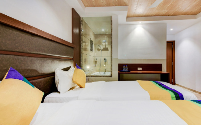 Treebo Trip Aarush Inn