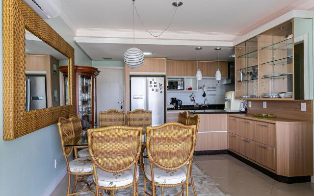 Próximo a praia com churrasqueira na varanda #IA09