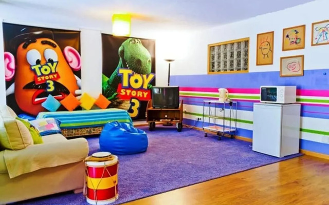 Coloured Studio